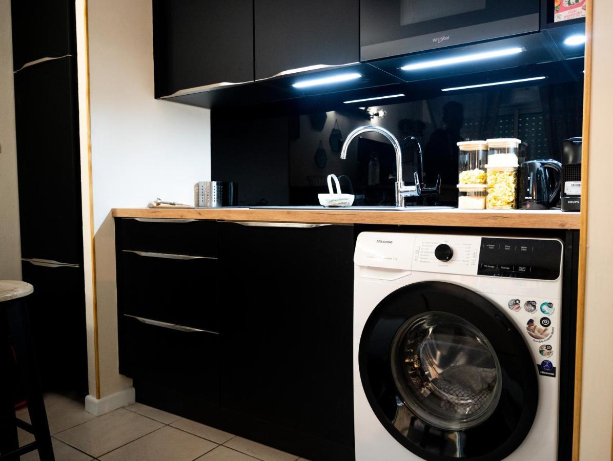 Studio Pessac Centre Tram & Parking Apartamento Exterior foto