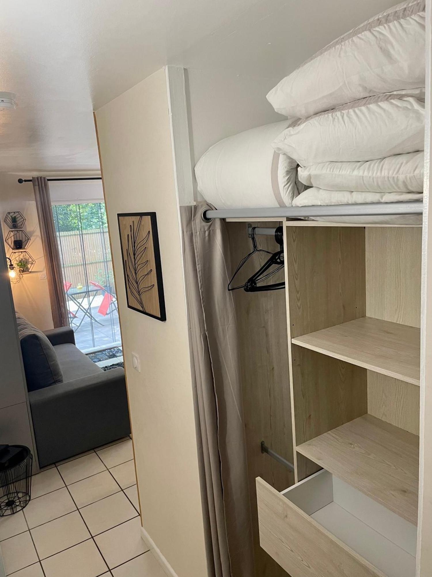 Studio Pessac Centre Tram & Parking Apartamento Exterior foto